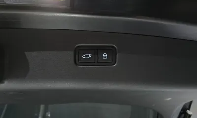 Genesis GV70 2021, 112733 км, за 20977.21 USD - фото 33