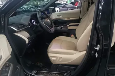 Toyota Sienna 2021, 56300 км, за 34200 USD - фото 22