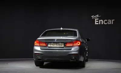 BMW 5-Series 2018, 124945 км, за 13456.74 USD