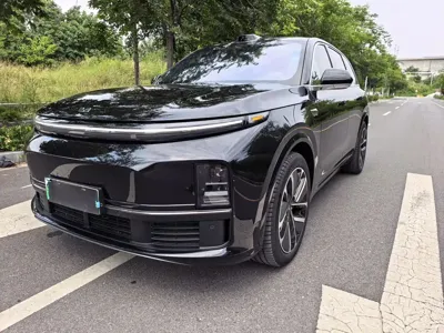 Li Auto Li L7 · 2024 год