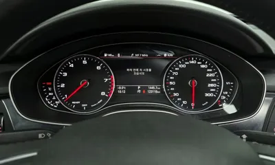 Audi A6 2018, 123118 км, за 14113.17 USD - фото 8