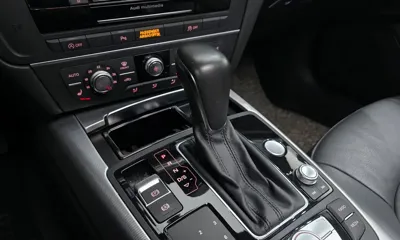 Audi A6 2018, 123118 км, за 14113.17 USD - фото 9
