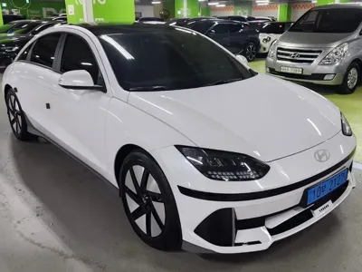 Hyundai Ioniq6 · 2023 год