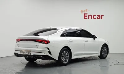 Kia K5 2023, 80825 км, за 11644.56 USD