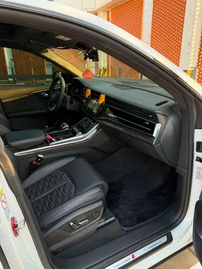 Audi RSQ8 2021, 85600 км, за 63673.36 USD - фото 16