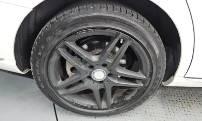 Mercedes-Benz E-Class 2017, 83974 км, за 12880.57 USD