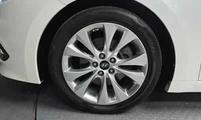Hyundai Grandeur 2016, 111277 км, за 5500.56 USD