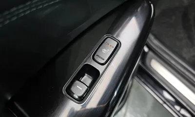 Kia K7 2017, 67424 км, за 8861.76 USD - фото 19