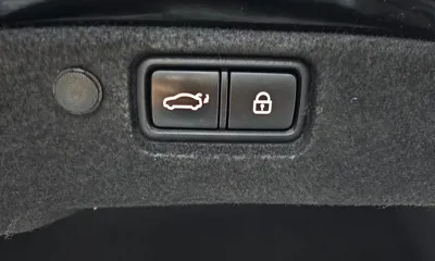 Kia K7 2017, 67424 км, за 8861.76 USD - фото 20