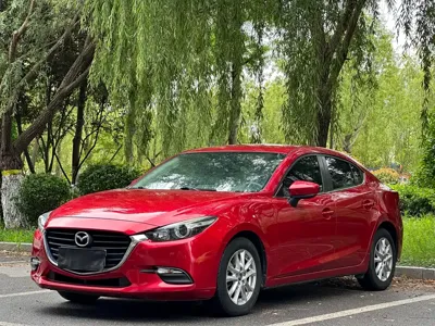 Mazda 3 Axela 2017, 81000 км, за 4340.7 USD - фото 10