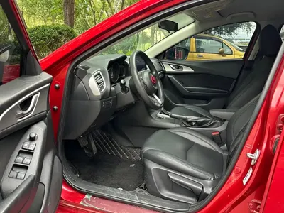 Mazda 3 Axela 2017, 81000 км, за 4340.7 USD - фото 16