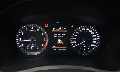 Hyundai Sonata 2018, 121599 км, за 10245.91 USD - фото 8