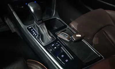 Hyundai Sonata 2018, 121599 км, за 10245.91 USD - фото 9
