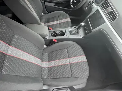 Volkswagen Lamando 2022, 58000 км, за 8460.7 USD - фото 7