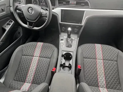 Volkswagen Lamando 2022, 58000 км, за 8460.7 USD - фото 13
