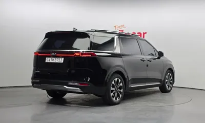 Kia Canival 2023, 63859 км, за 17543.03 USD