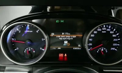 Kia Canival 2023, 63859 км, за 17543.03 USD - фото 8