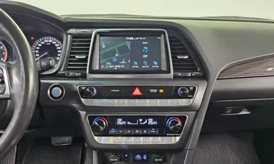 Hyundai Sonata 2018, 63447 км, за 9058.68 USD - фото 14