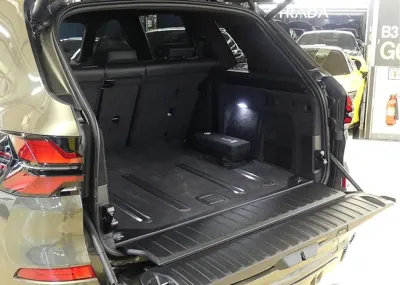 BMW X5 2026, 5000 км, за 100433.24 USD