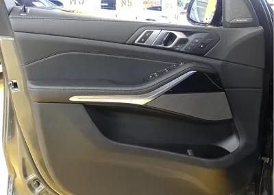 BMW X5 2026, 5000 км, за 99674.32 USD - фото 11