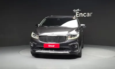 Kia Canival 2019, 113509 км, за 9188.27 USD