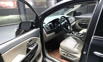 Kia Canival 2019, 113509 км, за 9188.27 USD - фото 10