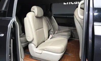 Kia Canival 2019, 113509 км, за 9188.27 USD - фото 12