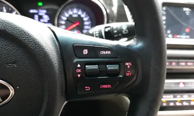 Kia Canival 2019, 113509 км, за 9188.27 USD - фото 18