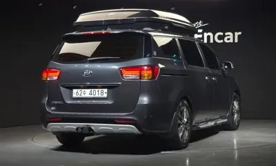 Kia Canival 2015, 175437 км, за 5842.2 USD