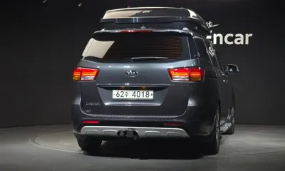 Kia Canival 2015, 175437 км, за 5842.2 USD