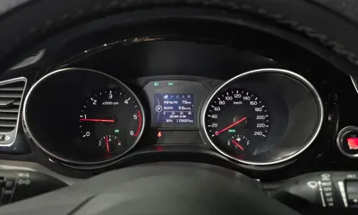 Kia Canival 2015, 175437 км, за 5842.2 USD - фото 8