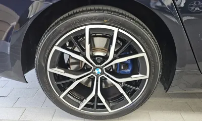 BMW 5-Series 2021, 84737 км, за 21596.43 USD