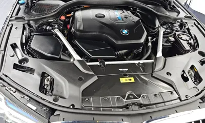 BMW 5-Series 2021, 84737 км, за 21596.43 USD - фото 6