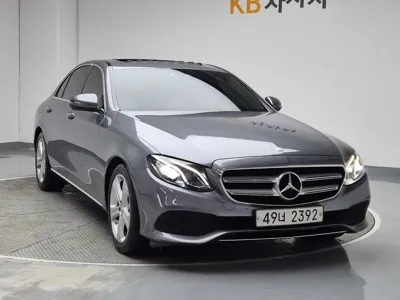 Mercedes-Benz E-Class 2017, 121478 км, за 11100.1 USD