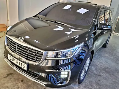 Kia Canival · 2019 год