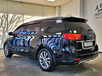 Kia Canival 2019, 106000 км, за 9649.47 USD