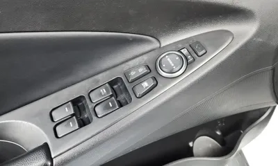 Hyundai Sonata 2012, 103623 км, за 3120.52 USD - фото 36
