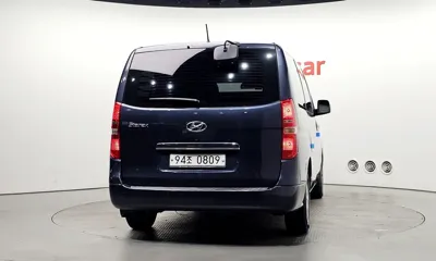 Hyundai Starex 2018, 114574 км, за 6180.07 USD