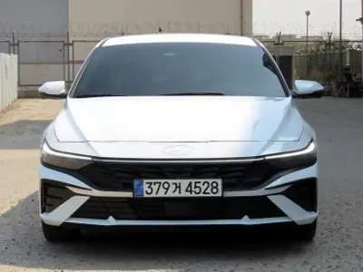 Hyundai Avante 2026, 13600 км, за 16156.36 USD