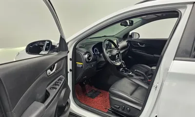 Hyundai Kona 2018, 126067 км, за 8255.86 USD - фото 10