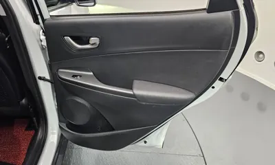 Hyundai Kona 2018, 126067 км, за 8255.86 USD - фото 25