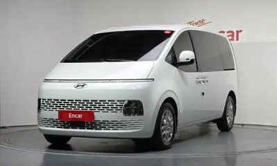 Hyundai Staria · 2024 год