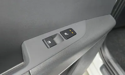 Kia Niro 2025, 9173 км, за 20101.5 USD - фото 19