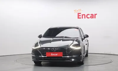 Hyundai Sonata 2020, 115607 км, за 11946.96 USD