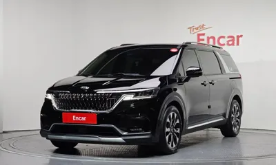 Kia Canival · 2021 год
