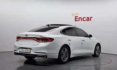 Hyundai Grandeur 2018, 155032 км, за 8855.19 USD