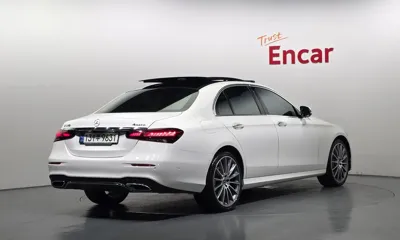 Mercedes-Benz E-Class 2021, 62999 км, за 28013.04 USD
