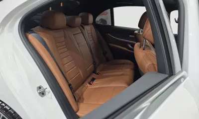 Mercedes-Benz E-Class 2021, 62999 км, за 28013.04 USD - фото 12