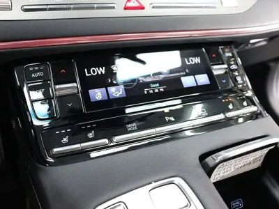 Hyundai Grandeur 2020, 89186 км, за 14188.12 USD