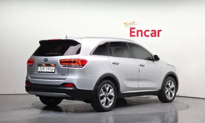 Kia Sorento 2015, 144186 км, за 6541.13 USD
